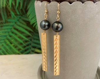 Tahitian Pearl earrings , tahitian pearl , tahitian pearl drop earrings , tahitian pearl jewelry , tahitian pearl jewelry hawaii