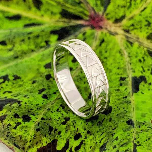 Polynesian ring in sterling silver , hawaiian ring , hawaiian band , polynesian band , hawaii , tattoo ring , hawaiian ring