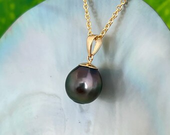 Dark Peacock Tahitian Pearl Teardrop Pendant 18k solid gold , tahitian pearl necklace , tahitian pearl jewelry