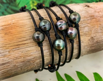 Tahitian Pearl Bracelet – Adjustable Black or brown Leather Cord • Single Genuine Pearl • Unisex Beach Jewelry • Handmade in Hawaii