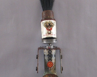 Robot Sculpture - Moxley