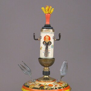 Robot Sculpture - Farnell