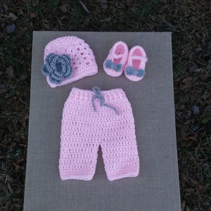 Baby girl Photo Prop Outfit,crochet baby outfit,baby hat,hospital Outfit,baby shower gift,Crochet baby hat ,baby girl,newborn crochet outfit