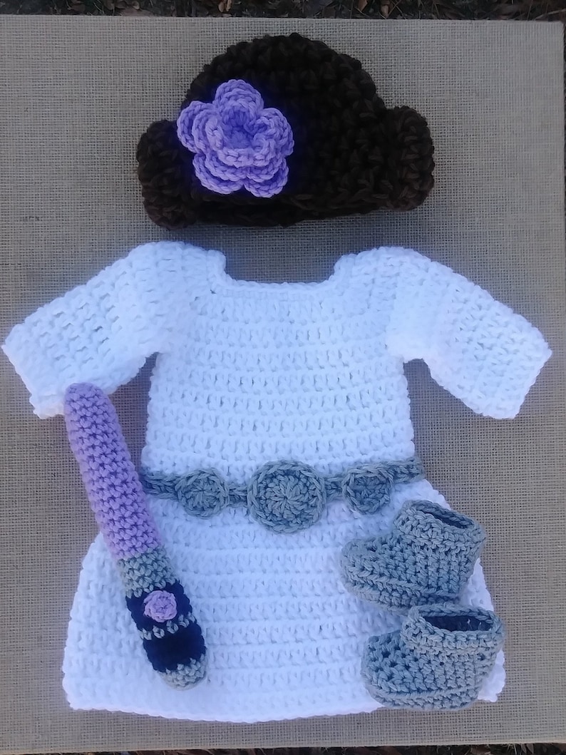 Crochet Princess Outfit/newborn white dress/Newborn Photo Prop/princess Baby Girl/Halloween Dress/Princess Inspired Costume image 3