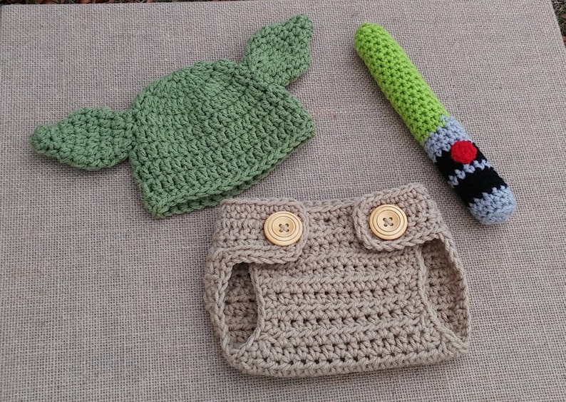 baby yoda crochet baby outfit