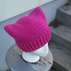 Woman's march hat, Pink Pussy crochet hat, pussy cat hat, kitty hat, Pink pussy hat, Pussy hat project, Crochet cat beanie,