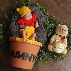 Crochet Winnie the Pooh Set newborn pooh bear hat baby disney outfit infant winnie the pooh costume bear hat baby shower gift photo prop