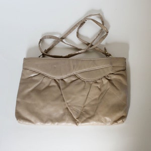 Vintage Tan Clutch Purse 80s Slouchy Convertible Shoulder Bag Faux Leather Pleather Vinyl