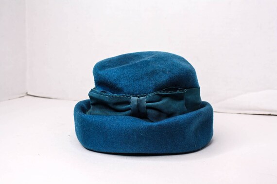 Vintage Neumann Endler Electa Hat Blue Wool Ribbon Bow  display picture 2