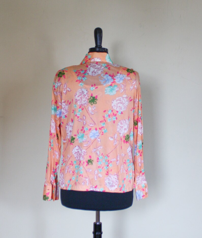 Vintage 1970s Blouse And Tank Set Peach Mint Green Flowers Roses Butterfly Collar Two Piece image 4