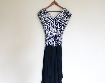 Vintage John Roberts Metallic Zebra Tiger Animal Print Dress Gown 1980s