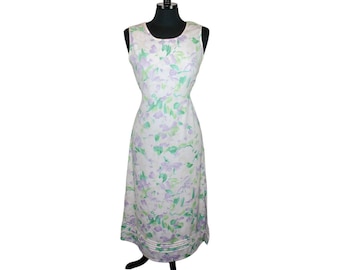 Vintage 90s Sag Harbor Petite Dress Pastel Floral White Sleeveless Midi Green Purple Size 8P Retro 1990s