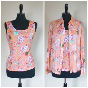 Vintage 1970s Blouse And Tank Set Peach Mint Green Flowers Roses Butterfly Collar Two Piece image 1