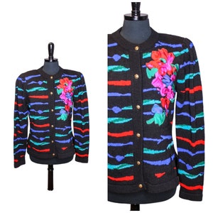 Vintage 80s Anne Crimmins For Umi Collections Cárdigan Suéter Multicolor Rayas Apliques florales Retro 1980s Talla M