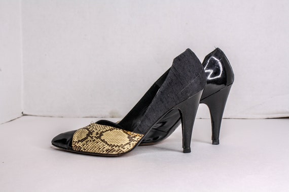 Vintage 80s Prevata High Heel Shoes Pumps Tan Sna… - image 1