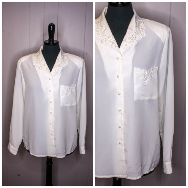 Vintage 80er Jahre Christie & Jill Bluse weiß Button Down bestickt Faux Perle Perlen Knöpfe Schulterpolster Größe 12