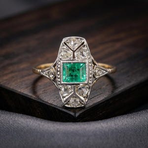 Art Deco Emerald Green Ring, Vintage Geometric Statement Ring, Rectangular Gemstone