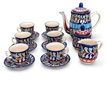 Handgefertigtes Sindhi-Teeservice aus blauer Keramik | 15-teiliges Keramik-Chai-Set (Hala, Pakistan)