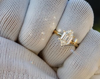 Kite Cut Diamond Solitaire Engagement Ring Hidden Halo 1.9mm Band 18k Yellow Gold 2.06 carat E-VVS2 (Lab Grown)