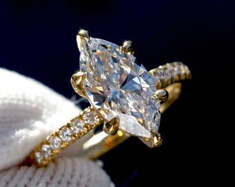 Marquise Cut Diamond Solitaire Engagement Ring Six Prongs 2mm Band 18k Yellow Gold 1.51 carat D-VVS2 (Lab Grown)