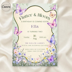 Könnte beinhalten: Eine Geburtstagseinladungskarte mit dem Text Flutter & Bloom, A BIRTHDAY IS COMING SOON, Ella IS TURNING TWO, Sunday 16 Aug 10:00 am, THE WILLOW GARDEN 18 Petal Lane, Bloomvale QLD 4000 und RSVP-Details, verziert mit lila Schmetterlingen und Blumen.