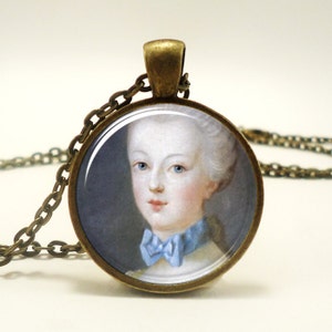 Marie Antoinette Necklace, Art Pendant Charm With Necklace Chain, cameo necklace (0339B1IN)