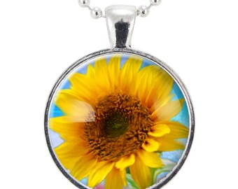 Sunflower Necklace, Botanical Jewelry, Flower Pendant