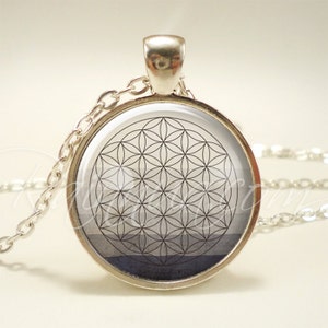 Sacred Geometry Flower Of Life Pendant Necklace Metaphysical Spiritual New Age Yoga Jewelry (1763S1IN)
