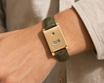 Unisex rechthoekig minimalistisch horloge, goudkleurig horloge met olijfgroene band, modern retro dresshorloge, uniek statement horloge cadeau