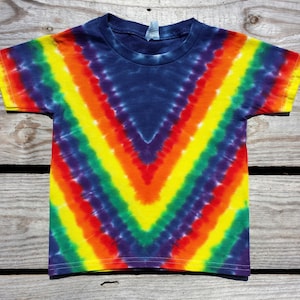 Toddler Rainbow Chevron Tie Dye T-shirt, 2T  3T 4T, Rainbow Tie Dye Top, Hippie Toddler