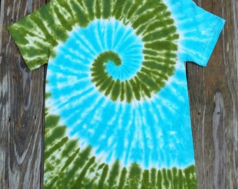 Adult Green Blue Tie Dye T-Shirt,  Spiral,  Men's Tie Dye Shirt, Womens Tie Dye Shirt, Tie Dye Tee, Hippie, Festival Shirt, Tie Dye