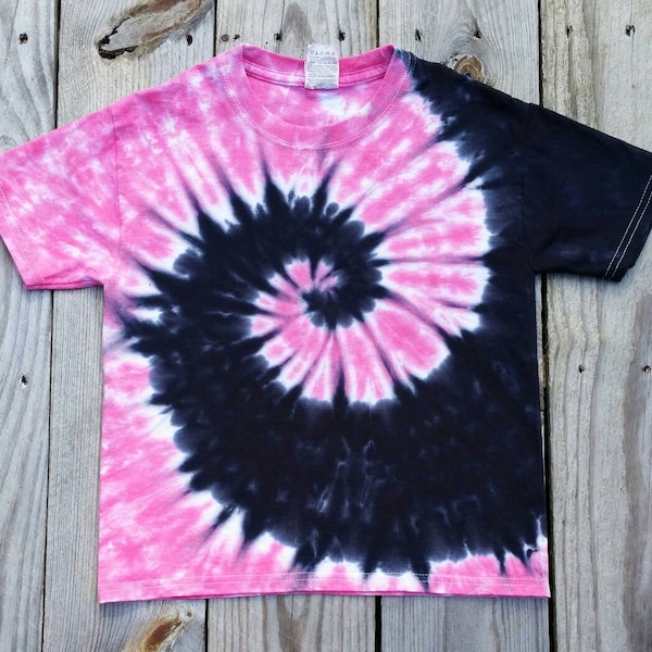 Black and Pink Tie Dye Shirt, 2XL 3Xl, 4XL, 5XL, 6XL, Hippie Top,  Ladies Shirt, Tie Dye Tee, Hippie Shirt, Plus Size Tie Dye