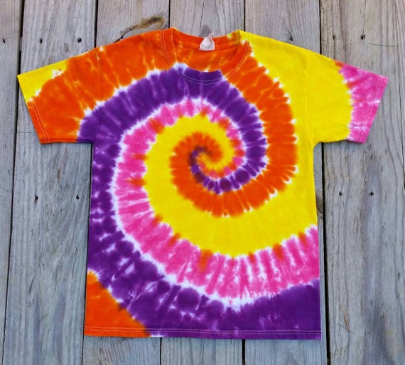 Kids Tie Dye Shirt, Pink Rainbow Spiral, Fun and Colorful Back to School  Shirt