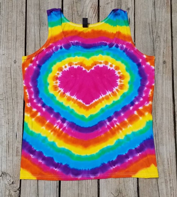 Rainbow Tie Dye Heart Tank Top, Women's Sizes S M L XL 2XL 3X 4X, Heart Tie  Dye, Tie Dye Top, Hippie Shirt, Yoga Tank, Sleeveless Shirt -  Canada