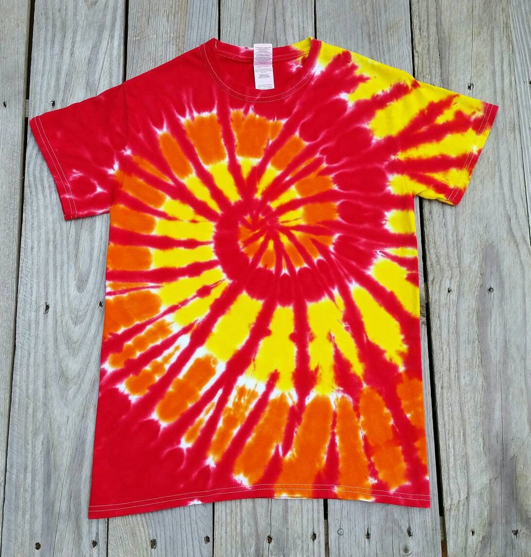 Adult Red Orange Yellow Tie Dye Tshirt, S M L XL XXL, Mens Tie Dye, Womens  Tie Dye, Hippie Shirt, Tie Dye Shirt