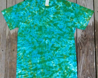 Adult Medium Blue and Green Tie Dye Shirt,  Hippie Top, Mens Tie Dye , Womens Tie Dye, Deadhead, Festival, Ready to Ship, Tie Dye T-Shirt