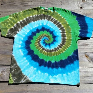 Tie Dye Shirt, Adult Plus Size XXL 3XL 4XL 5XL 6XL Green and Blue Tie Dye T=shirt, Hippie Shirt, Men's Tie Dye, Women's Tie Dye