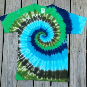 Kids XL Blue and Green Tie Dye T-Shirt, Youth Tie Dye, Tie Dye, Boys Tie Dye, Girls Tie Dye, Tie Dye Tee,  Kids Shirt