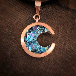 Crescent Moon Choker Necklace with Bismuth Crystal and Copper Setting, Custom Color Choice image 2