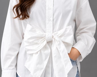 Handgemaakte damesblouse met strik, overhemd met lange mouwen en knoopsluiting, oversized top met strikceintuur.