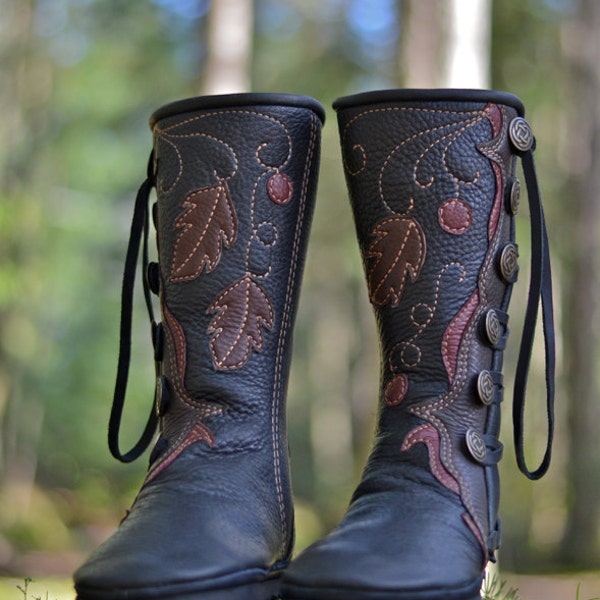 Vine & Leaf Moccasins: Made to Order - Custom Boots - Women's Moccasin Boots - Knee High Boots - Leather Boots - Fairy Boots