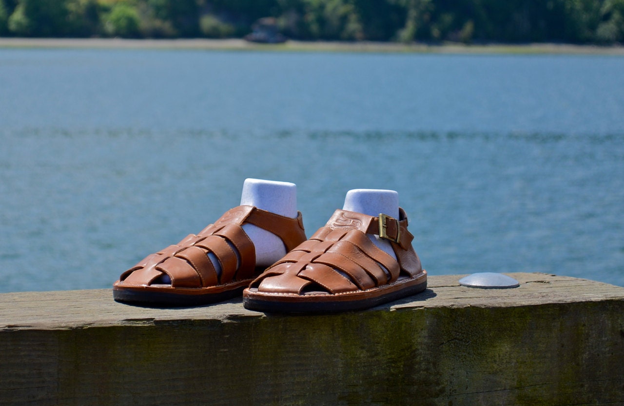 Brown Men's Leather Closed Toe Outdoor Sandals