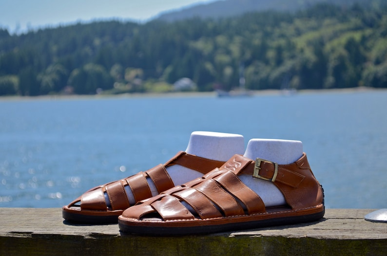 elegant sandals men's