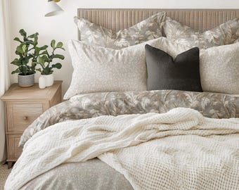 Maqueta de ropa de cama (objeto inteligente PSD), vista previa de patrón de tela de ropa de cama realista, escaparate de diseño textil, plantilla ajustable sin costuras