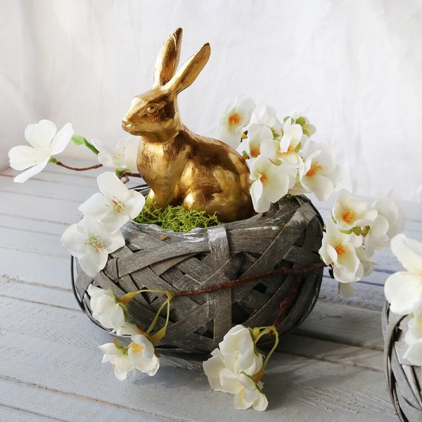 Easter table decorations Easter centerpiece Easter bunnies spring centerpiece Easter arrangement bunny centerpiece for table