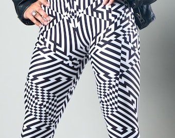 Monochromania TAPT Leggings  - Free Postage