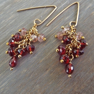Mosambik Granat und Oregon Sonnenstein Edelstein Cluster Ohrringe 14k gold filled Ohrringe