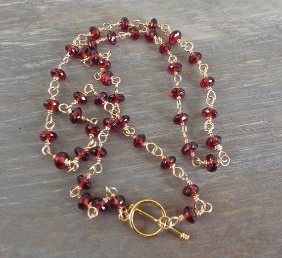 Collier Chaîne En Laiton Plaqué Argent Avec Grenat Du Mozambique Cabochon – Fait Main – Longueur 36 Pouces
