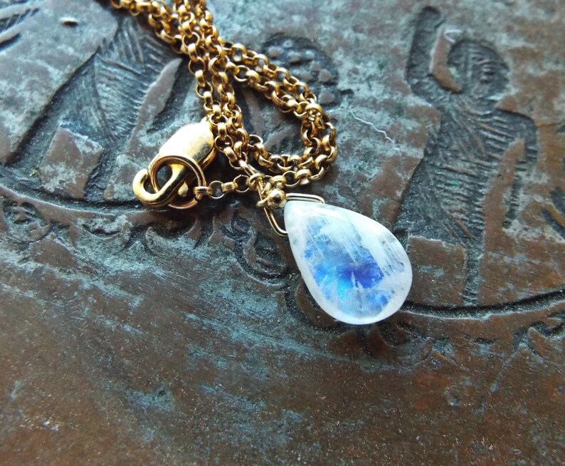 White Moonstone Blue Flash and Gold Filled Chain Anklet 10 inch Lobster clasp