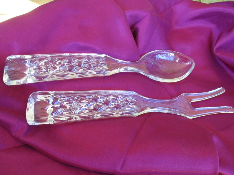 Salad tongs LIKE new China Galore Crystal glass salad set Gorgeous Pressed Glass Crystal Salad Server Set of Two
